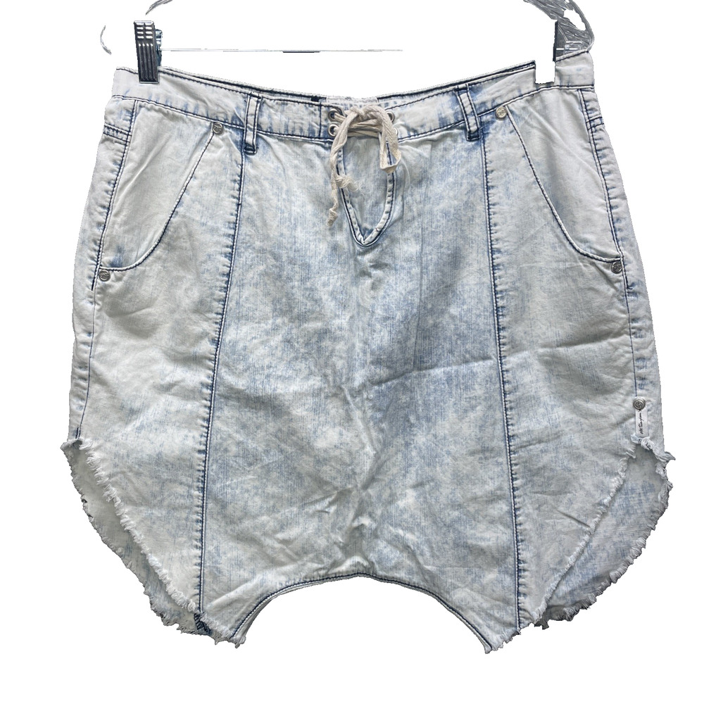 NWT One Teaspoon Acid Wash Lightweight Luxe Harem Shorts AU 28 US 29-30 Chambray